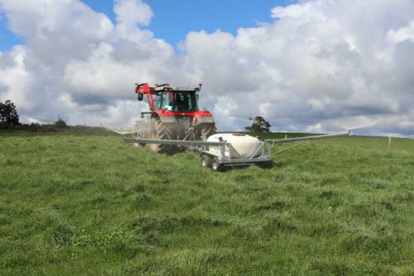 Allspray 1200 fertiliser sprayer - Image 15